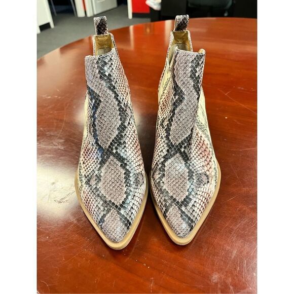 Dolce Vita Samy Mixed Snake Print Faux Leather Bootie sz 9 NWOT - Picture 2 of 6